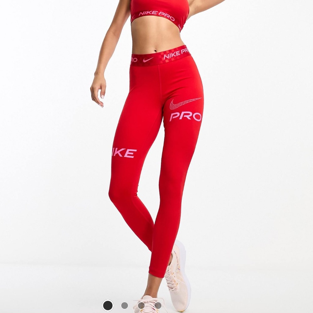 Nike Women's Red Training Pro Dri-FIT Leggings - XS